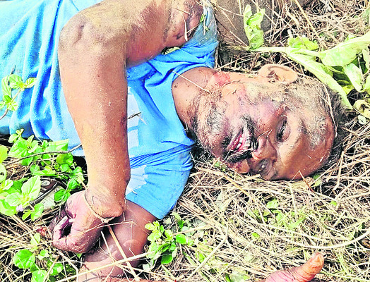 కోడి పందేల స్థావరాలపై దాడులు 
3