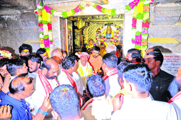 శరణు శరణు..1