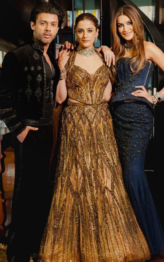 Nupur Sanon Wedding Lehenga Hid A Special Tribute For Stebin Ben Photos4