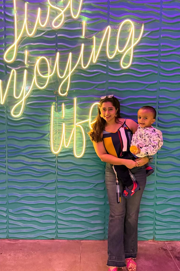 TV Actress Lahari At The beach with Her Son Photos3