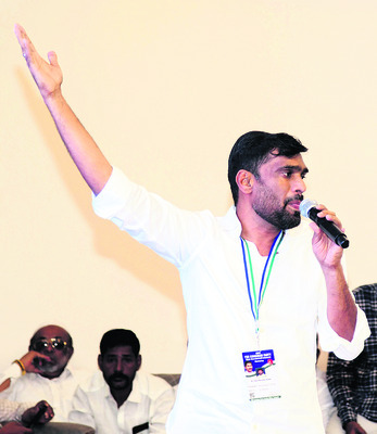 ●ప్రతి కార్యకర్తకూ వైఎస్సార్‌సీపీ అండగా ఉంటుంది ●చంద్రబ4