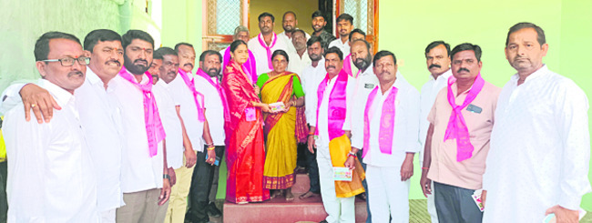 కాంగ్రెస్‌ను నిలదీయండి 
1