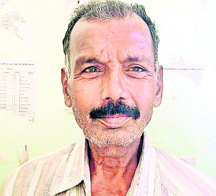 కొనసాగుతున్న యూరియా కష్టాలు 2