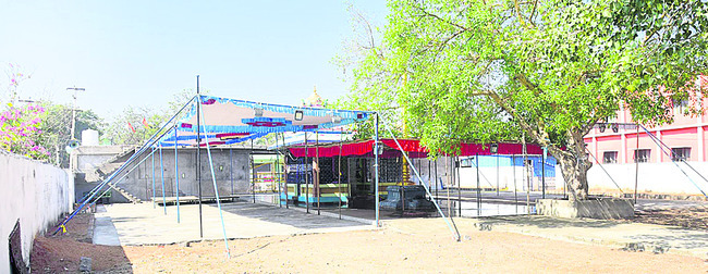 పోదాం పదా జాతర1