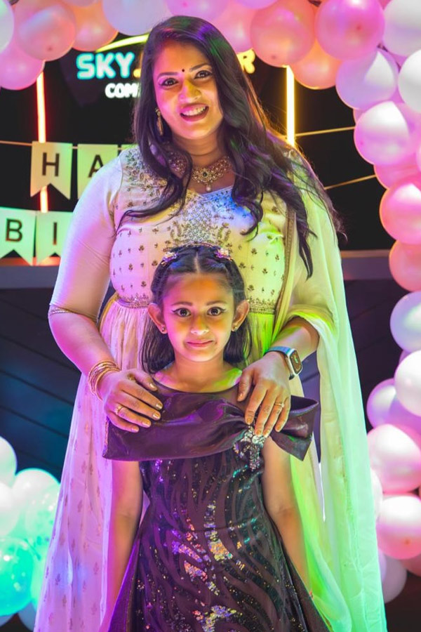 Actress Sanghavi Daughter Birthday Celebrations Photos3