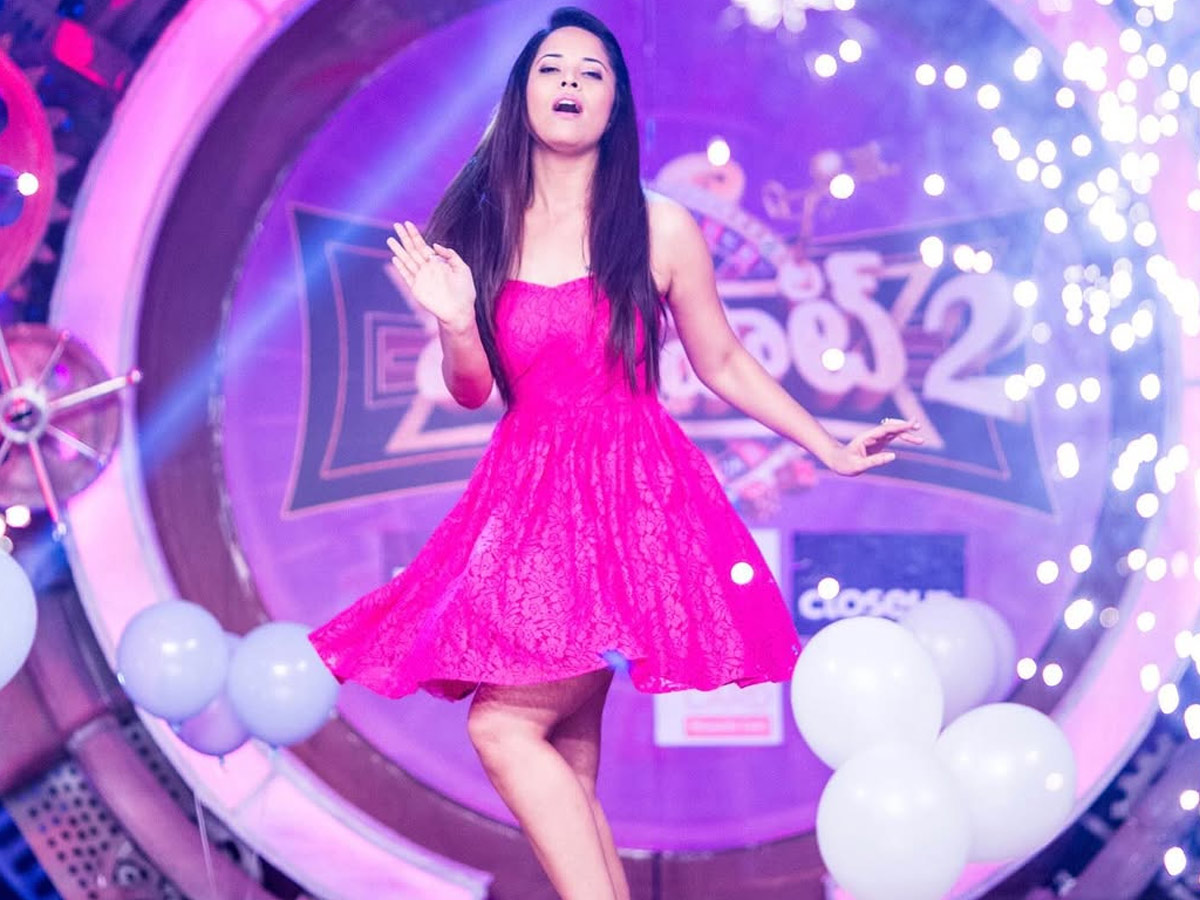 Anchor Anasuya Recalls memories from 2016 Year Photos19