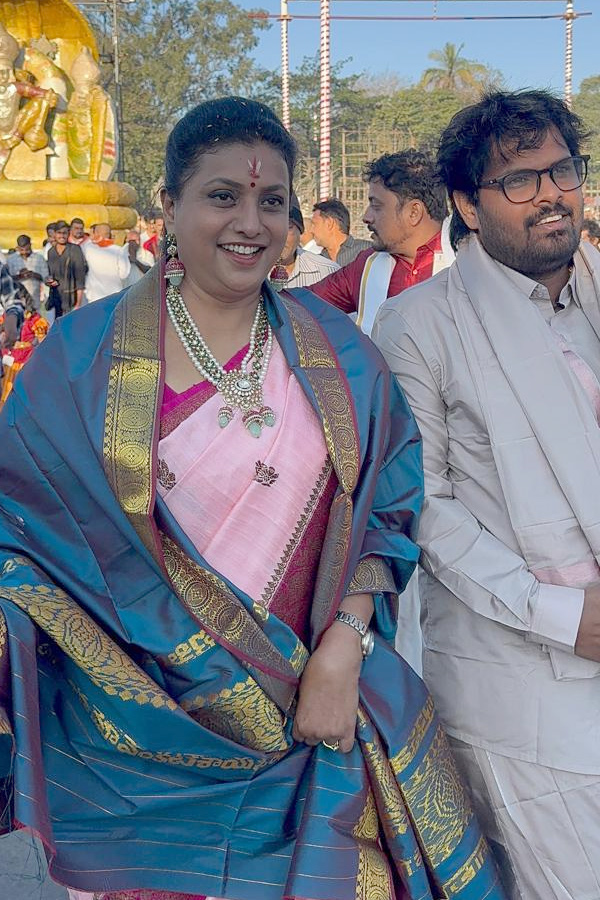 Former Minister Roja and Sharwanand visit Tirumala Temple Photos9