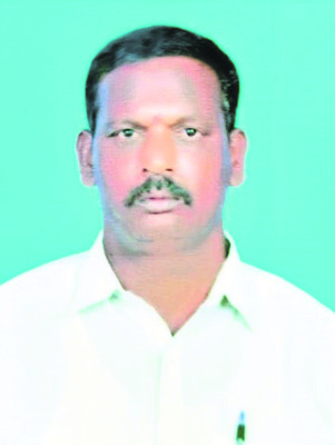 వడ్డీ చెల్లించాలంటూ వత్తిడి.. 
1