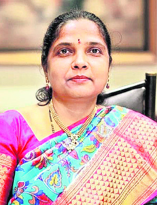 సర్పంచ్‌లు.. పల్లె ప్రగతి సారథులు
1