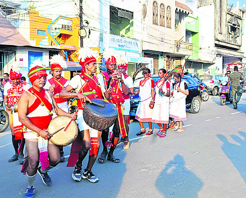 గజపతి ఉత్సవాలు ప్రారంభం 1