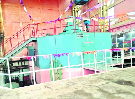 జల విద్యుత్‌ ఉత్పత్తిపై  నీలి నీడలు 1