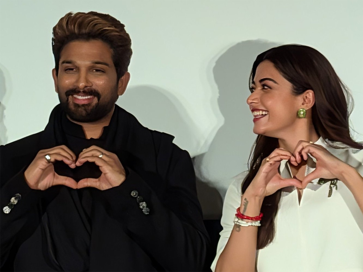 Allu Arjun Busy In Japan Promotions Of Pushpa 2 Photos17