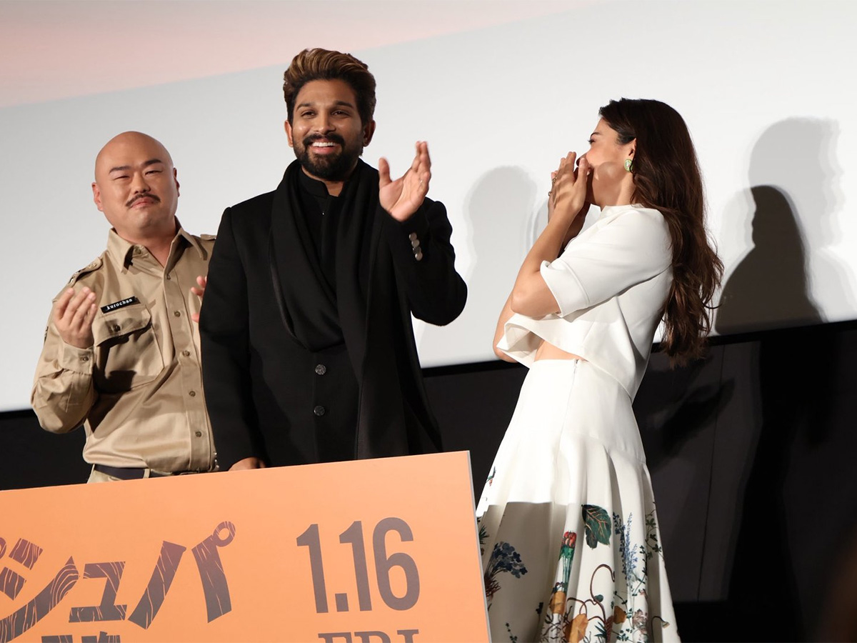 Allu Arjun Busy In Japan Promotions Of Pushpa 2 Photos19