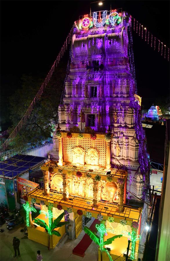 Devuni Kadapa Sri Lakshmi Venkateswara Swamy Temple15