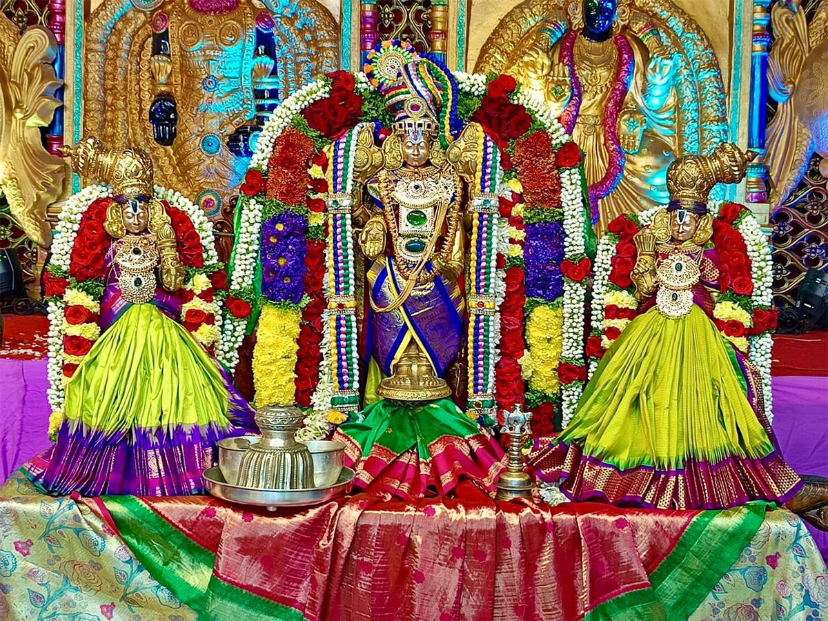 దేవుని కడప శ్రీ లక్ష్మీ వేంకటేశ్వరస్వామి వార్షిక బ్రహ్మోత్సవాలు (ఫొటోలు ...