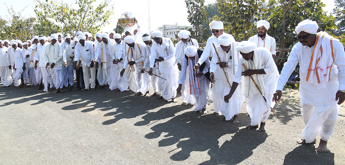 Tribal Festival Nagoba Jatara Begins Grandly Photos10