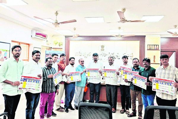 పెద్దమ్మతల్లికి  సువర్ణ పుష్పార్చన1