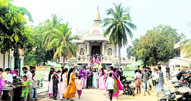 క్యాలెండర్‌లో మరో సంవత్సరం మారిపోయింది. చేదు, తీపి జ్ఞా3