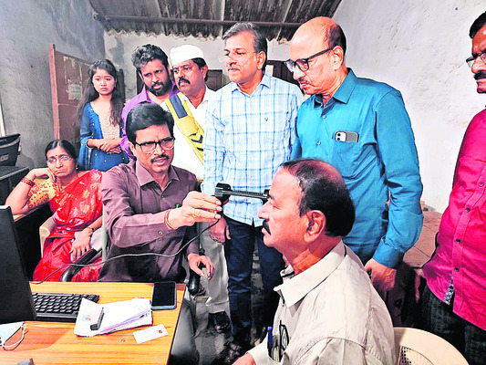 ఉపాధిపై అవగాహనకు 5న గ్రామసభలు 1