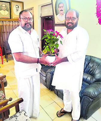 కలెక్టరేట్‌లో  నూతన సంవత్సర వేడుకలు 1