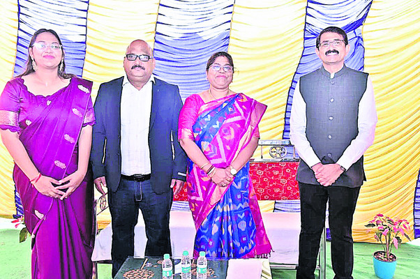 జెడ్పీలో కొత్త సంవత్సర వేడుకలు 3