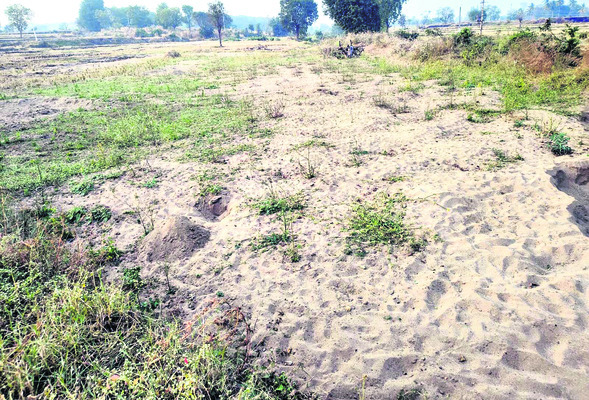 తొలగించేదెప్పుడో?1