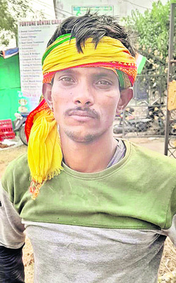 రెక్కాడితేనే.. డొక్క నిండేది! 3