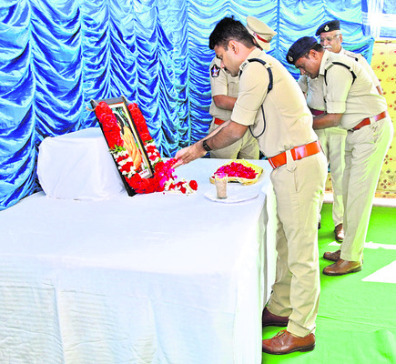 సామాజిక పరివర్తకుడు యోగి వేమన 1