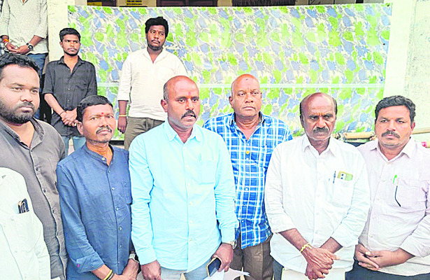 కేంద్ర ప్రభుత్వ విధానాలపై  పోరాటం: సీఐటీయూ2