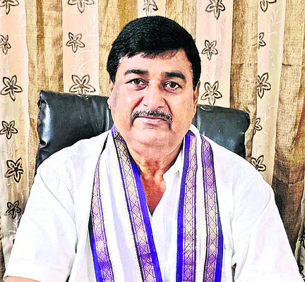 దర్శనంలో కోతలు4