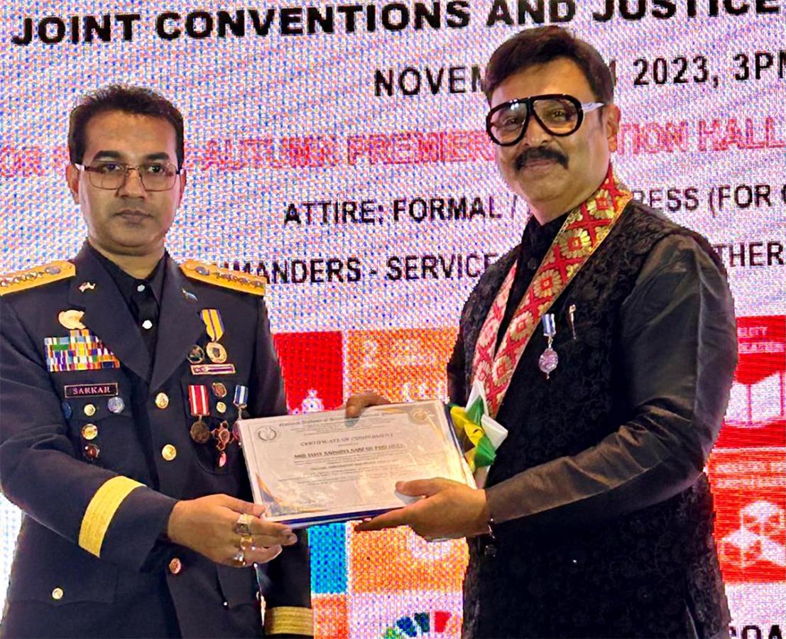 Tollywood Actor Naresh And Pavithra Birthday Celebrations10