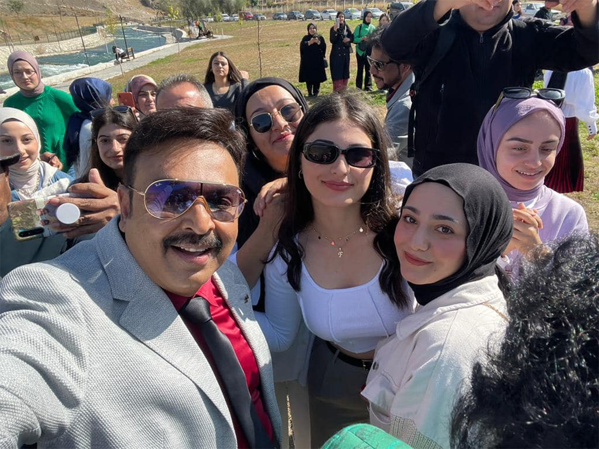 Tollywood Actor Naresh And Pavithra Birthday Celebrations11