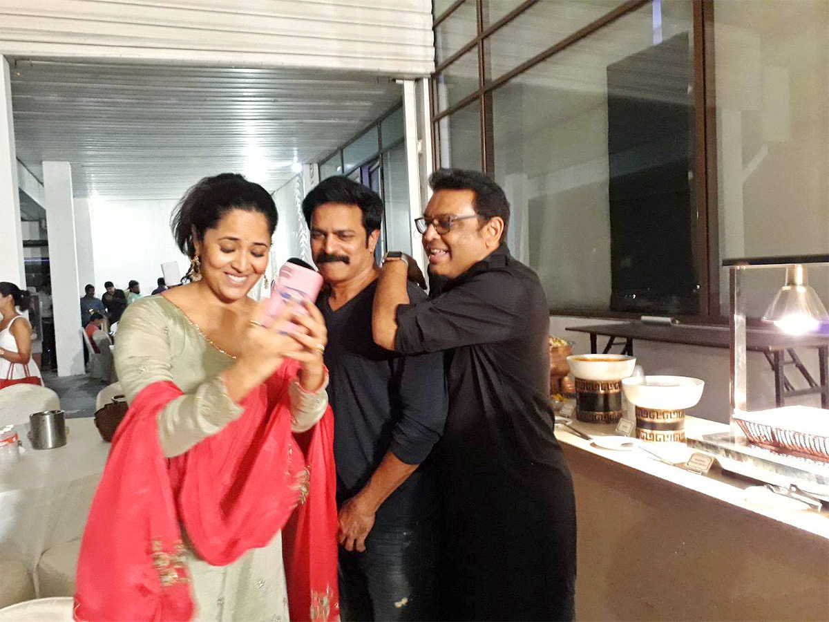 Tollywood Actor Naresh And Pavithra Birthday Celebrations17