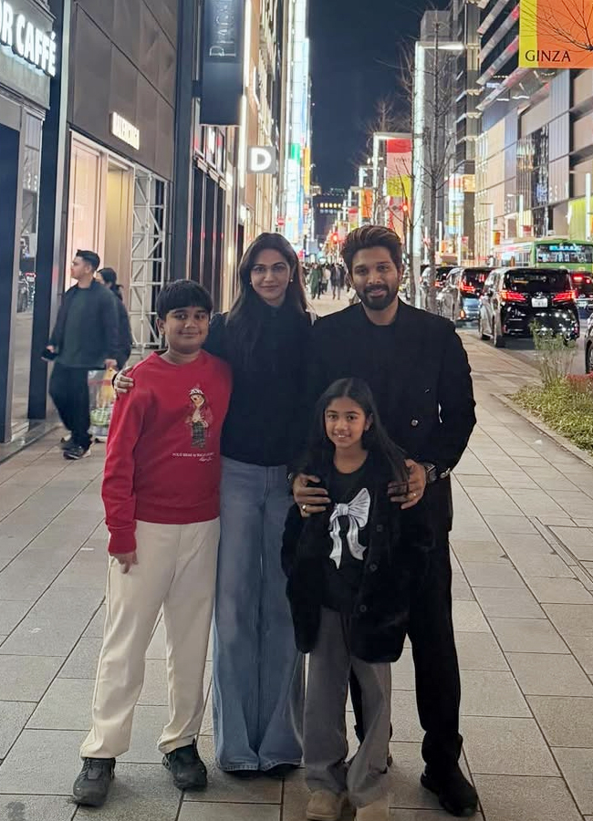Allu Arjun's family on a trip to Japan (Photos)3