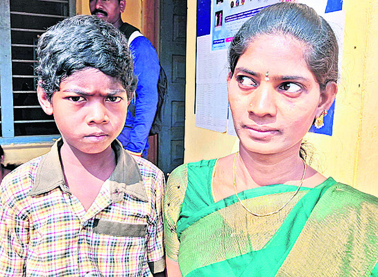 చెట్ల కింద బోధన ఎన్నాళ్లు..? 3