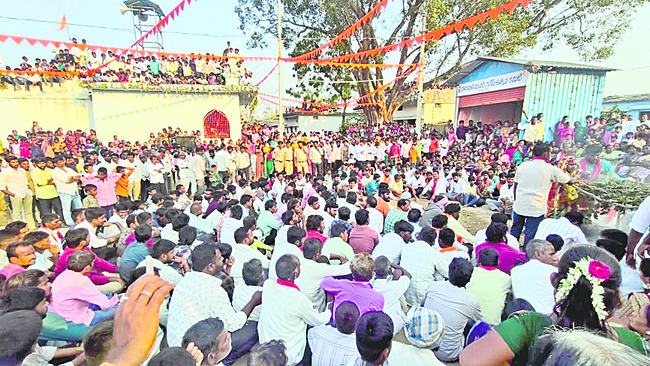 వైభవంగా ఊరడమ్మ ఉత్సవాలు 1