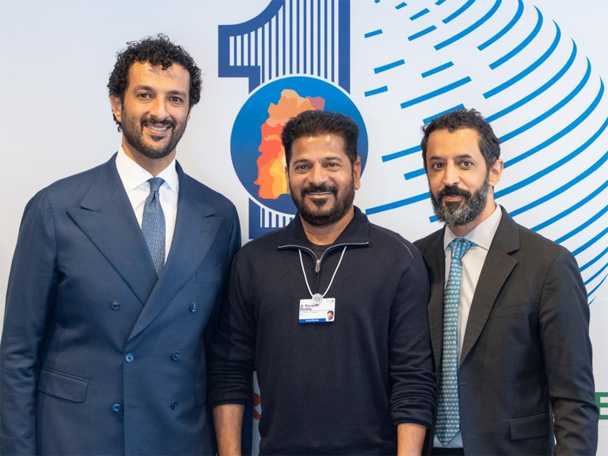 CM Revanth Reddy, Chiranjeevi In One Frame At Davos Meeting9