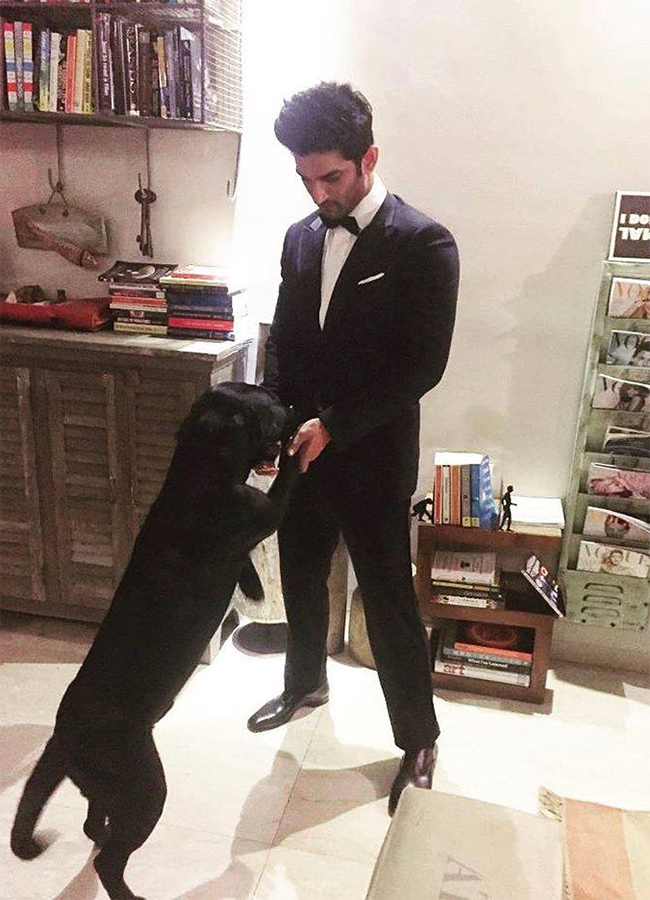 Sushant Singh Rajput Birth Anniversary Viral Photos19