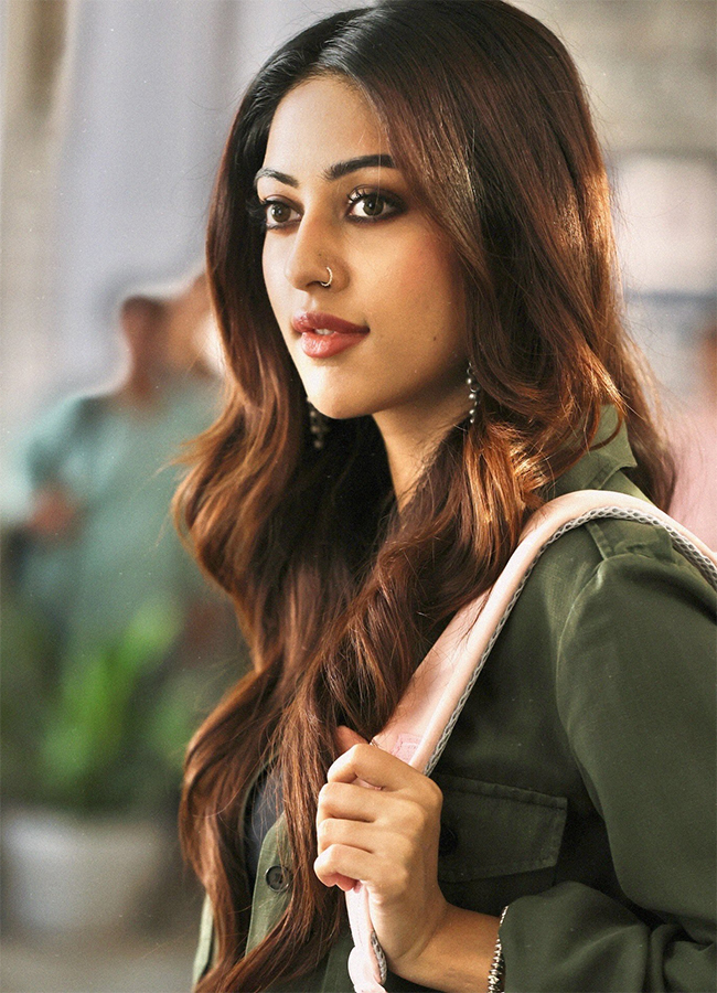 Telugu Actress Anu Emmanuel HD Photos2