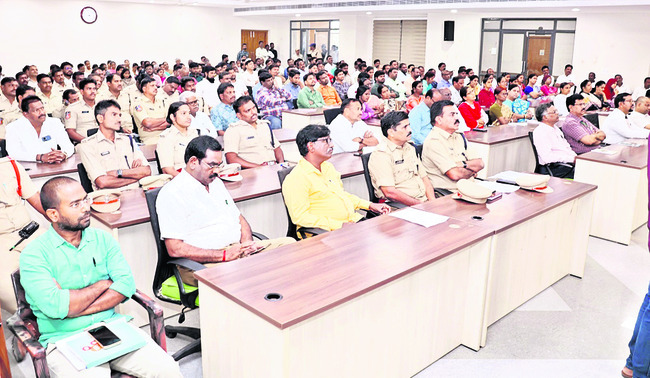 ‘ప్రమాదం.. ఓ కుటుంబం చిన్నాభిన్నం’ 1