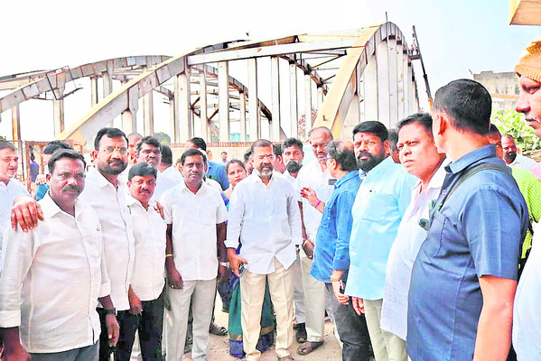 డీఆర్‌ఓ గణేశ్‌కు ఐఏఎస్‌ హోదా1