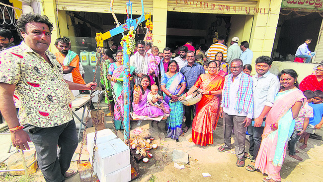 జోరుగా ‘బంగారం’ మొక్కులు1