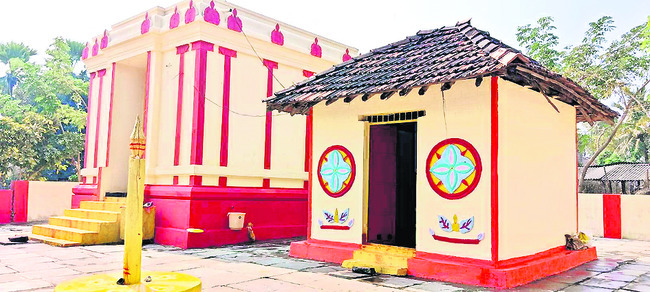 గోవిందరాజుల గుడిలో  మండమెలిగె పూజలు
2