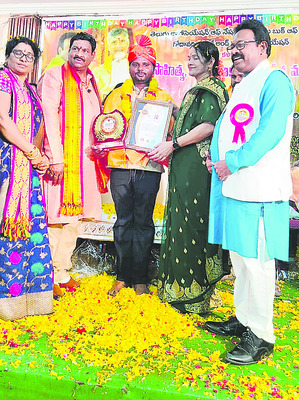 గణతంత్ర వేడుకలకు  ఏర్పాట్లు   1