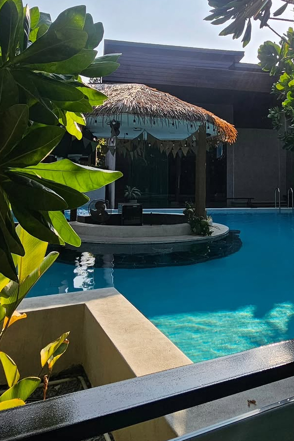 Actress Avika Gor Enjoying Vacation Photos7