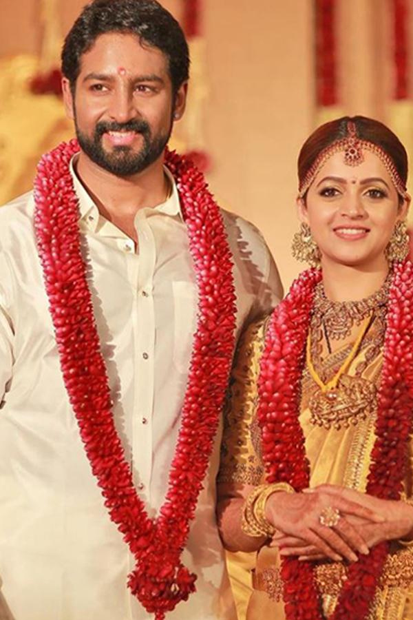 Bhavana Menon wedding Anniversary with Husband Naveen Photos2