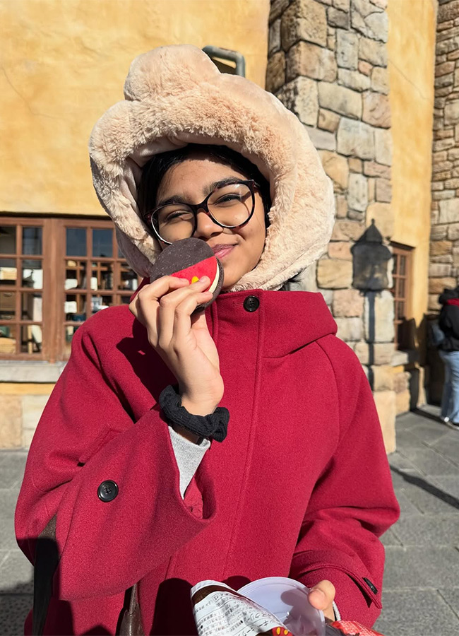 Director Sukumar Daughter Sukriti Birthday Celebrations8