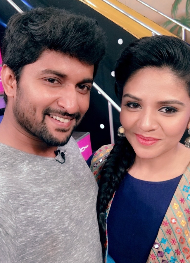 Have you seen how celebrities looks like in 2016 with Sreemukhi (Photos)15