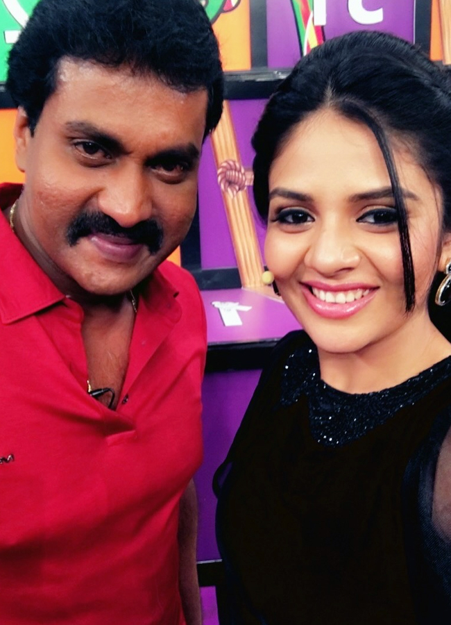 Have you seen how celebrities looks like in 2016 with Sreemukhi (Photos)18