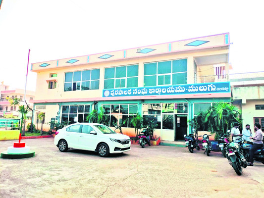 ఖర్చు పెట్టేవారికే టికెట్లు!1